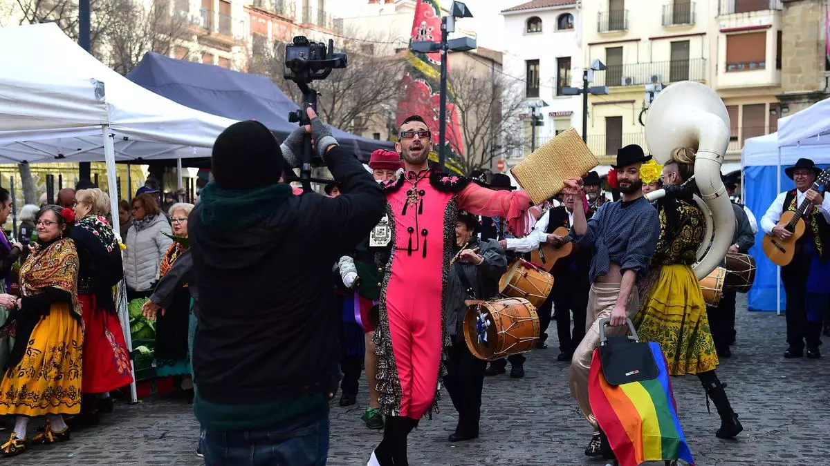 El vídeo del Martes Mayor de Plasencia, polémico y viral